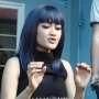Robby Purba Peluk Jupe di Atas Ranjang
