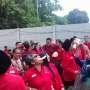 Sekjen PDIP Kalah Dalam Lomba Makan Kerupuk