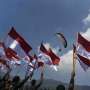 Merah Putih Berkibar di Bromo