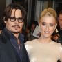 Sambil Menahan Tangis, Amber Heard Beri Kesaksian Kekerasan Fisik Johnny Depp