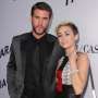 Liam Hemsworth Merasa Hancur Melihat Foto Miley Cyrus dan Wanita Lain