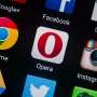 Saingi Google Chrome, Opera Sematkan WhatsApp dan Telegram