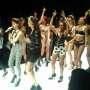 Selebriti Fashion Show Guncang Panggung JFW 2017