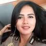 Semua Lelaki Pasti Minta Ditilang kalau Ketemu Polwan Seksi Ini