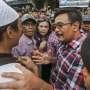Ketika 'Blusukan' Djarot Dihadang Warga