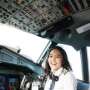 Cantiknya Patricia Herwita, Pilot Perempuan Pertama di Garuda