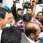 Tiba di Kejagung Ahok Bungkam, Wartawan Adu Mulut dengan Petugas