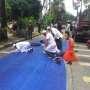 Masjid Tak Muat, Massa Penentang Ahok Salat di Jalan Raya