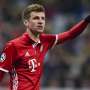 Bastian Schweinsteiger Sarankan Thomas Muller Gabung Manchester United