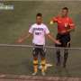 Melamar Kekasih Usai Cetak Gol, Pemain Ini Dikartu Kuning