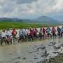 "Gowes," Cara Mereka Sehat dan Menikmati Keindahan Alam