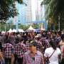 Ribuan Pendukung Ahok-Djarot Banjiri Lokasi Konser "Gue 2"