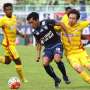 Unggul Jumlah Pemain, Arema Taklukkan Bhayangkara