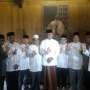 Foto Bersama Anies, Ulama NU Berpose Tiga Jari