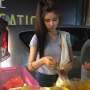 Pedagang Roti Kukus di Pasar Malam Ini Bikin Heboh Dunia Maya
