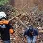 Mensos Naik Motor Tinjau Longsor Ponorogo
