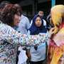 Kunjungi Suku Bajo, Susi Tekankan Pentingnya Asuransi Nelayan