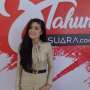 Hesty 'Klepek-Klepek Mendadak Ngepop Isi Acara 'Suara Idol'