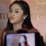 Dewi Perssik dan Angga Wijaya Sudah Pacaran Satu Tahun