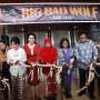 Mensos Khofifah Buka Pameran Buku The Big Bad Wolf Book Sale 2017