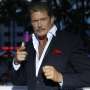 Anak Dibui, David Hasselhoff Asyik Liburan Bareng Tunangan