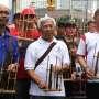 Menkominfo Rudiantara Main Angklung