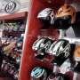 Samsat Jakarta Timur Bekuk Maling Helm Sepeda Motor