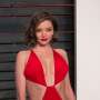 Model Seksi Miranda Kerr Kembalikan "Berlian Haram" dari Mantan