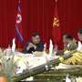 Istri Kim Jong-un Muncul Pertama Kali Mendampingi Suaminya