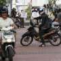 Cara Jakarta Usir Pemotor dan PKL yang Hobi Serobot Trotoar