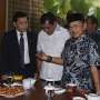 Setya Novanto Menyambangi BJ Habibie
