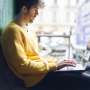 Pilih yang Mana, Kerja "Freelance" atau Kantoran? Simak Ini Dulu