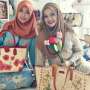 Perempuan Ini Sukses Bikin Marissa Haque Cintai Tas Lukisnya