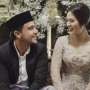 Raisa Siraman, Warganet Fokus ke Kopiah Hamish