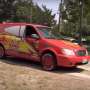 MPV Kia Dimodifikasi Mirip Lightning McQueen di Film "Cars"