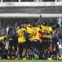 Perkelahian Pecah, Polisi Kunci Fans di Dalam Stadion
