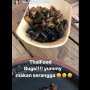 Maia dan El Makan Kecoa Goreng di London?