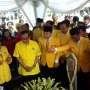 HUT Golkar, Novanto Pimpin Kader Ziarah ke TMP Kalibata