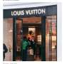 Turki Alami Krisis, Produk Chanel dan Louis Vuitton Dijual Murah