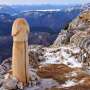 Patung Penis Misterius Ditemukan di Puncak Gunung Austria