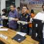 Nekat Sembunyikan Sabu dalam 'CD', Sepasang Kekasih Diamankan