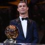 Eks Striker Barcelona: Ronaldo Tak Pantas Raih Ballon d'Or