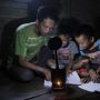 Lumir Inc dan KOTRA Terangi Kalimantan Barat dengan "Lumir K"