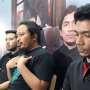 "Ruang Tunggu", Album Terakhir Payung Teduh Bersama Is