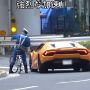 Heroik! Aksi Polisi Kejar Lamborghini Huracan Pakai Sepeda