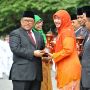 Aher Sebut Ibu Adalah Center Of Life