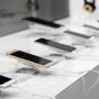Pengiriman Smartphone Cina Turun, Analis: Dua Merek Ini Terancam!