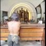 Pengemis Ini ke Gereja Setiap Hari, Bukan Minta Tolong, tapi...