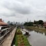 Pengerukan Endapan Lumpur Kali Ciliwung