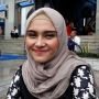 Galau, Zee Zee Shahab Pernah Diminta Lepas Hijab